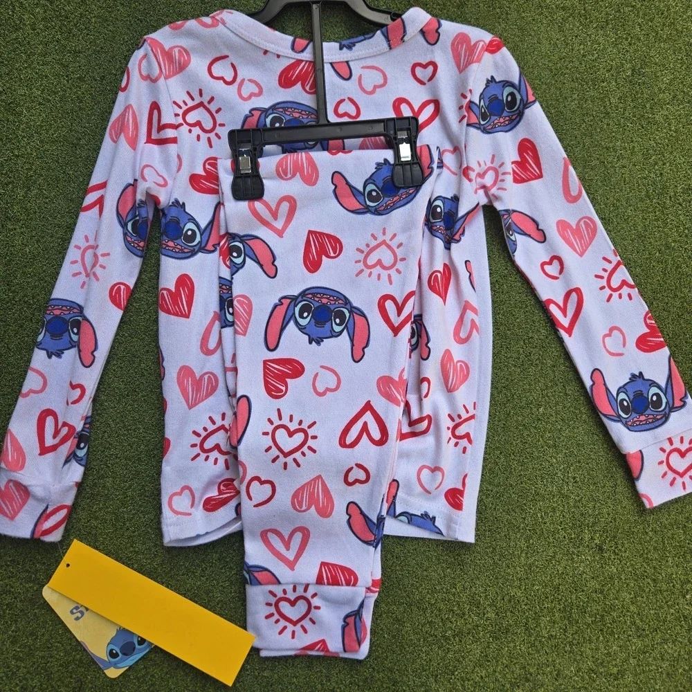 Disney Stitch Pjs Girl Size 6 Snug Fitting